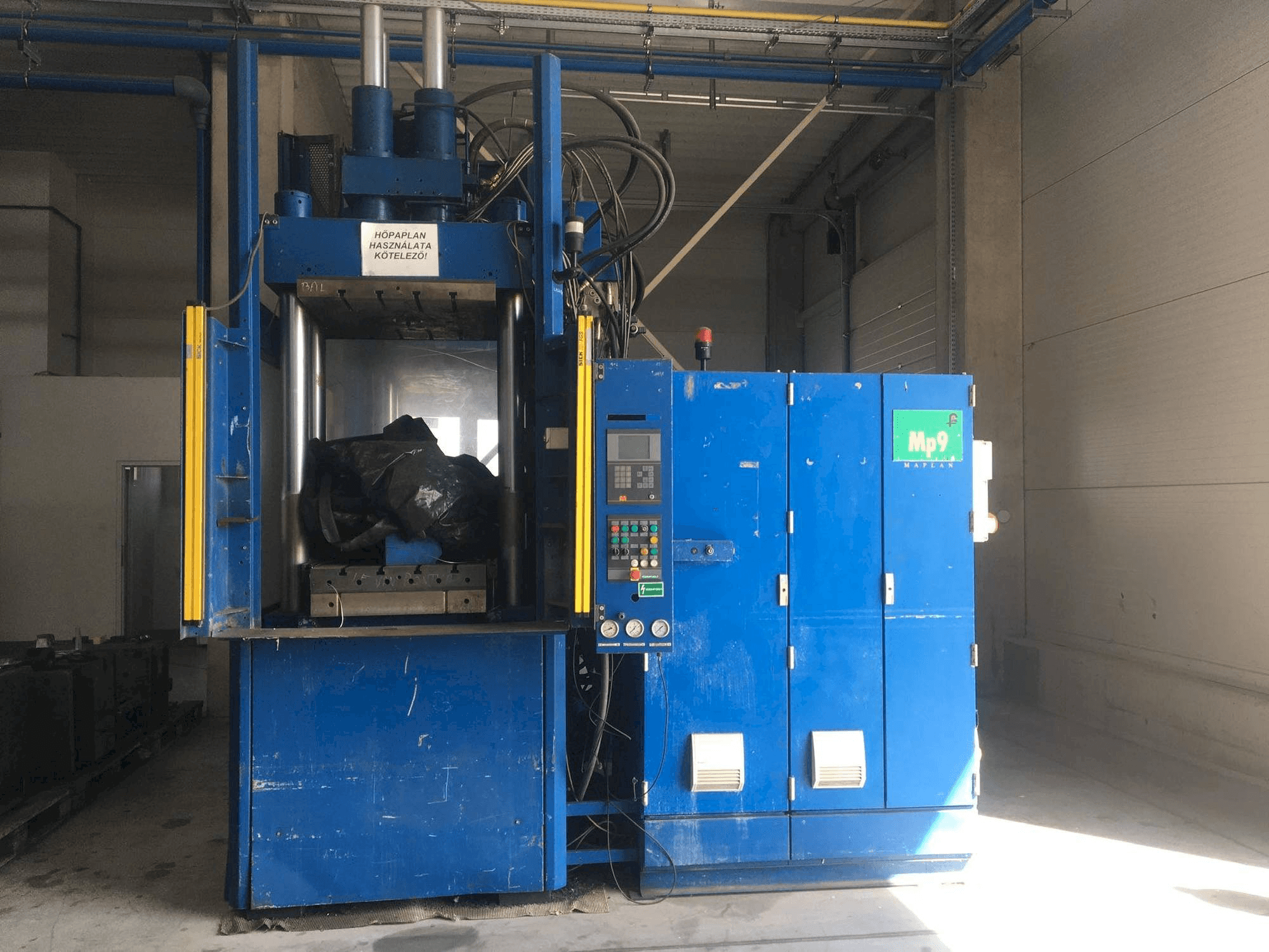 Mašīnas MAPLAN MTF 750/300 pretskats