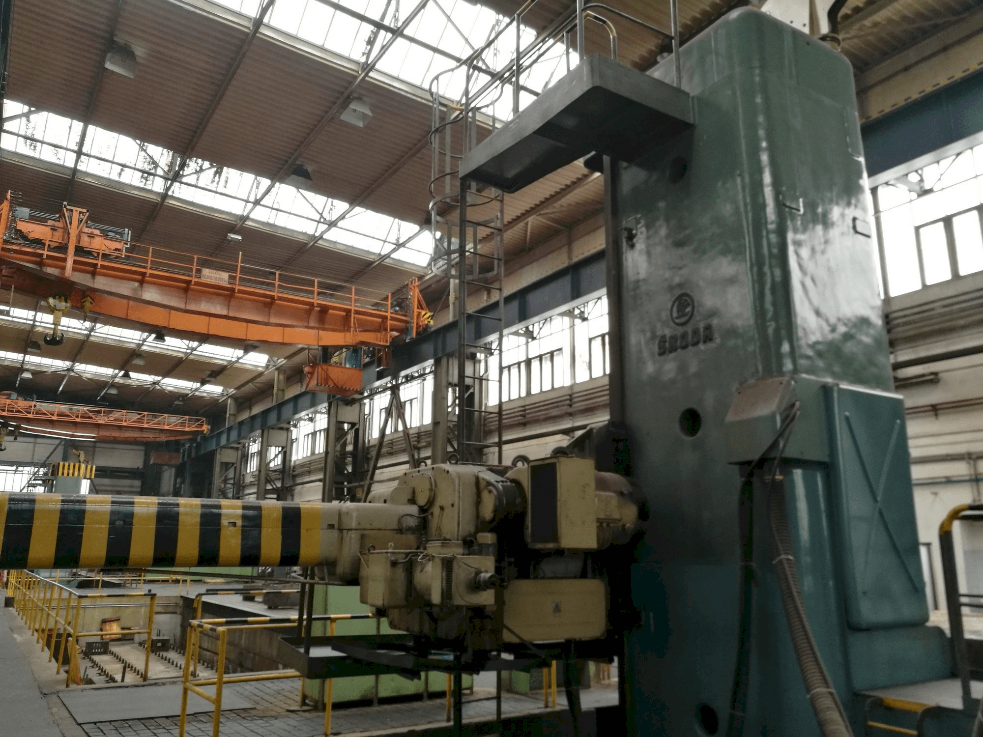 Mašīnas SKODA WDA 200 pretskats