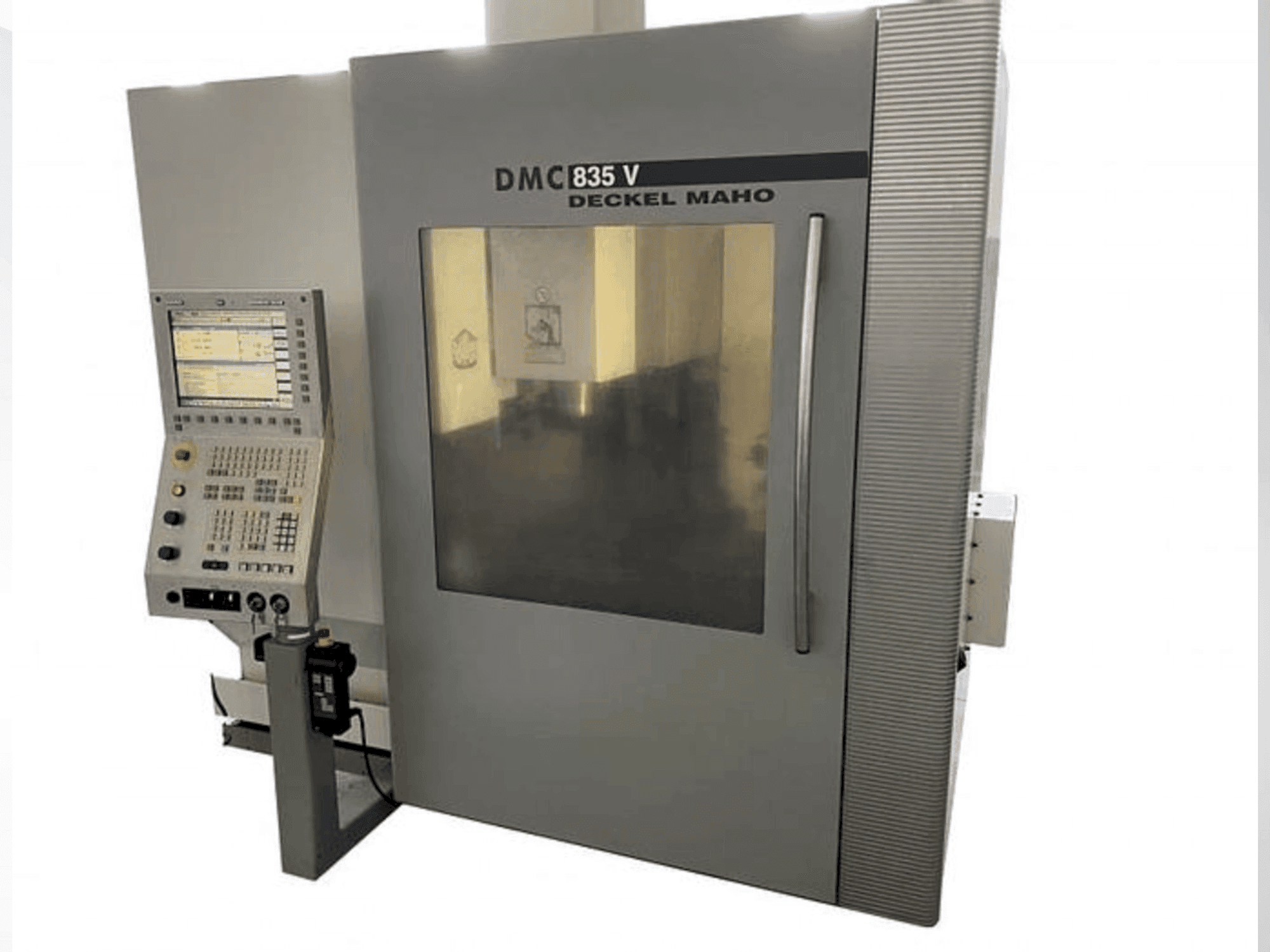 Mašīnas DMG DECKEL MAHO DMC 835V pretskats