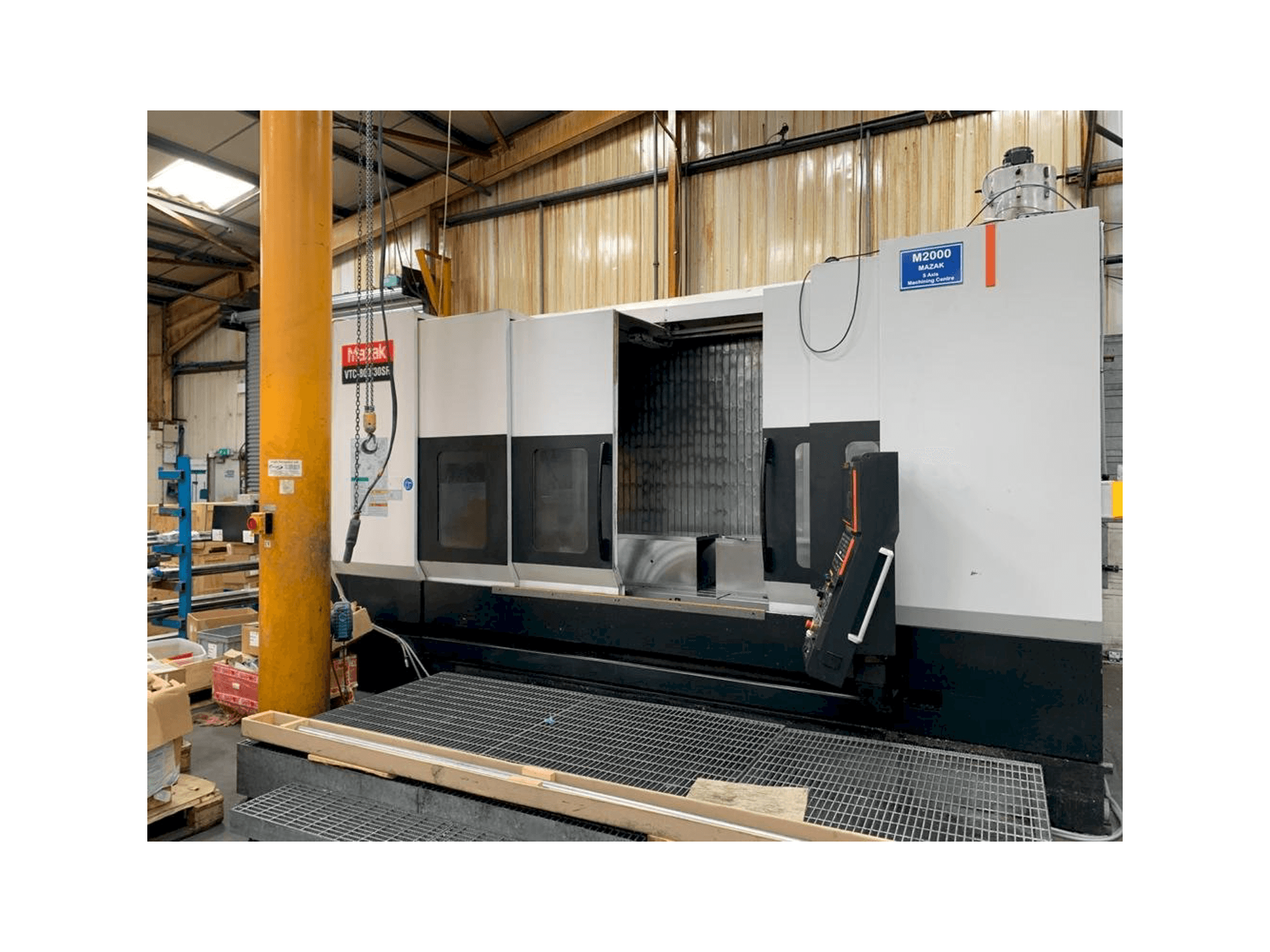 Mašīnas Mazak VTC-800/30SR pretskats