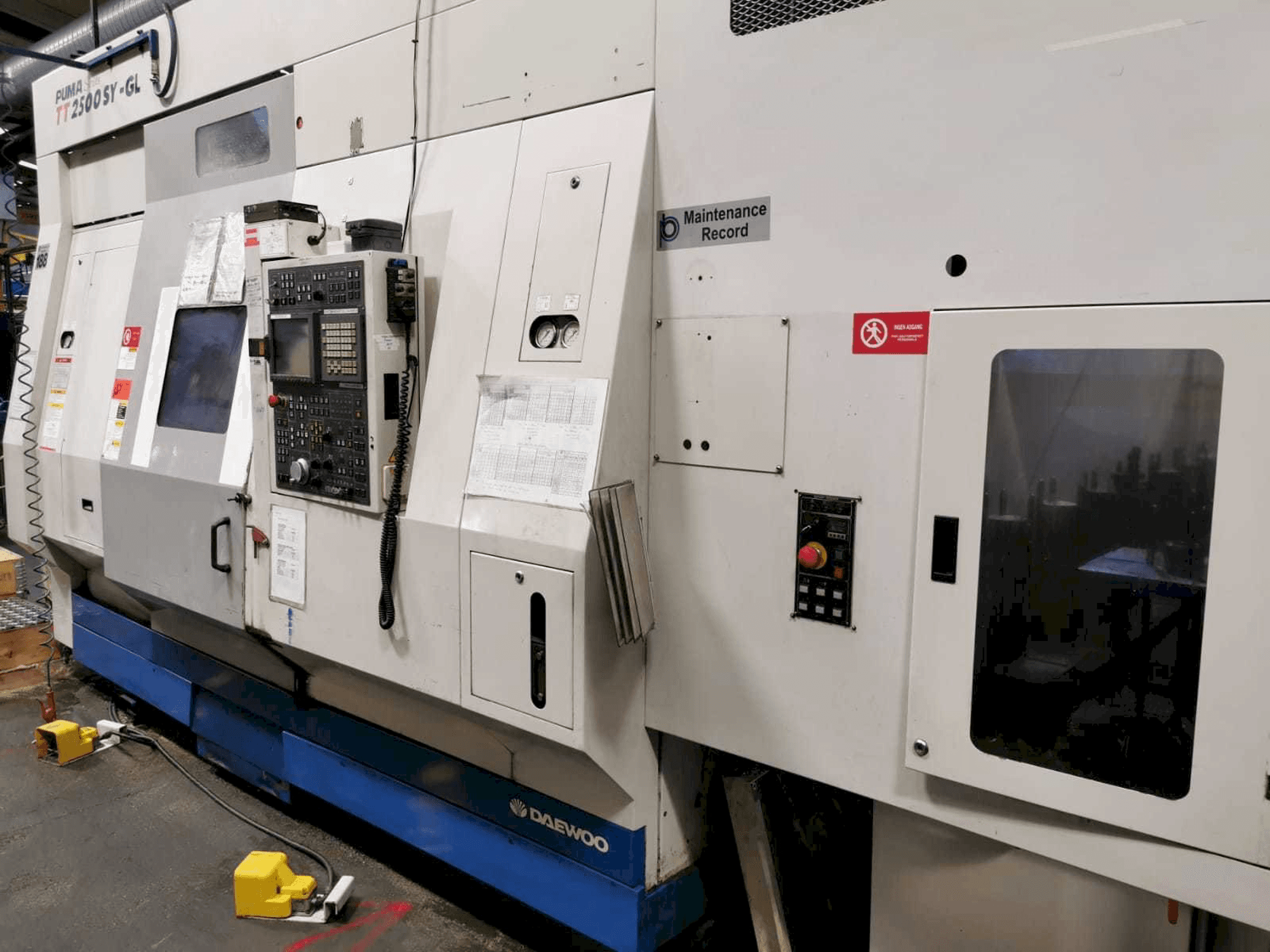 Mašīnas DAEWOO Puma TT2500SY - GL (2005) pretskats