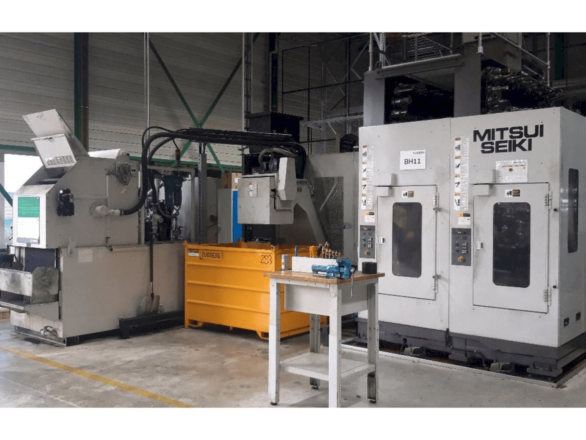 Mašīnas Mitsui Seiki HW630 pretskats