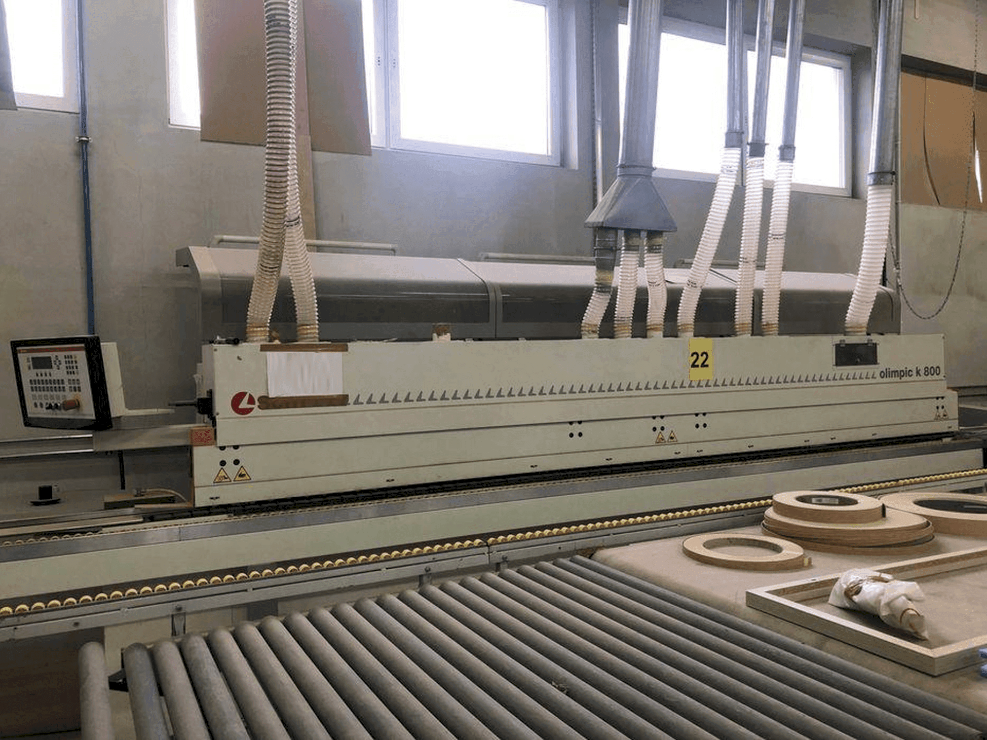 Mašīnas SCM Olimpic K800 pretskats