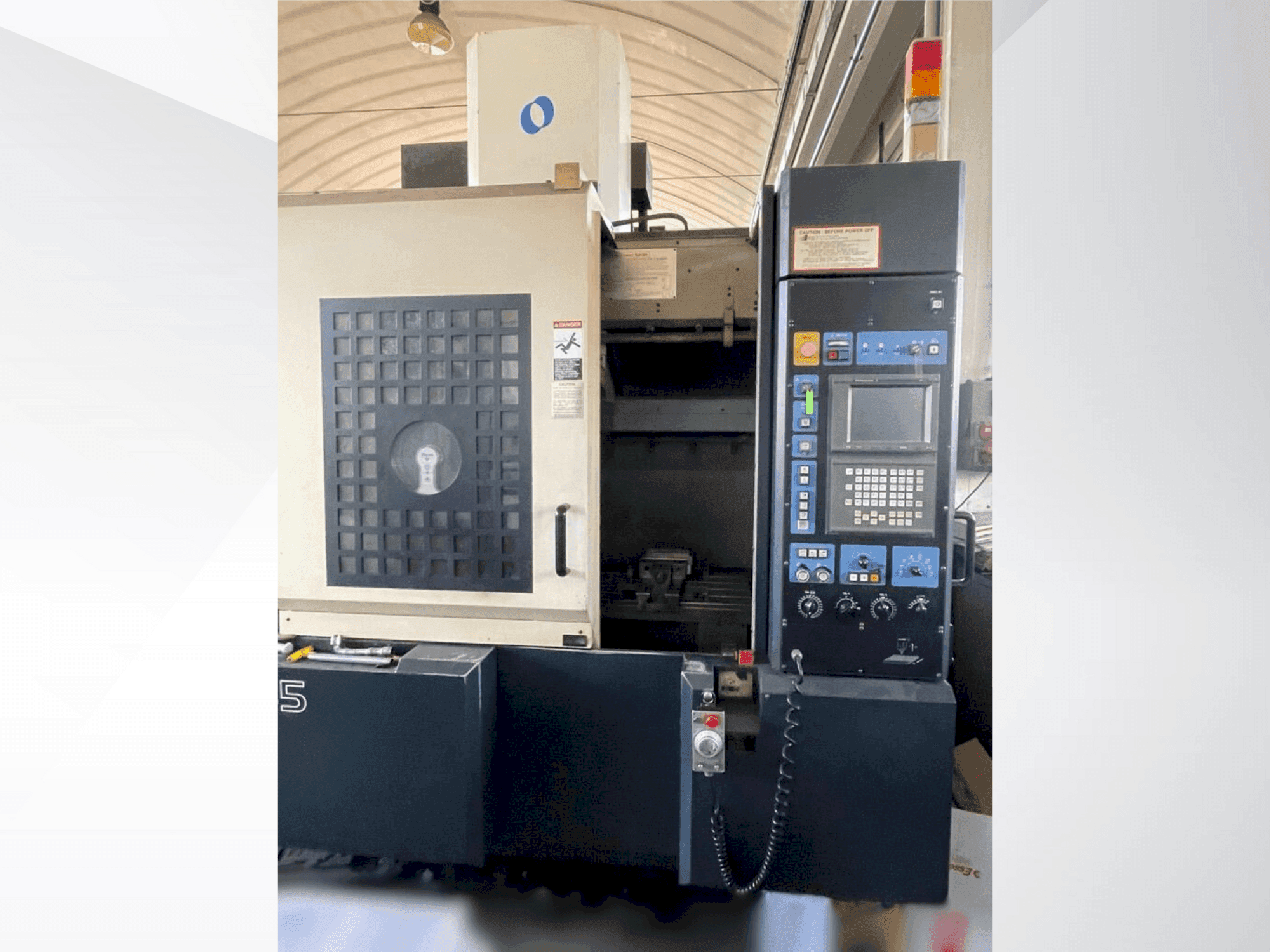 Mašīnas Makino V55-A15 pretskats