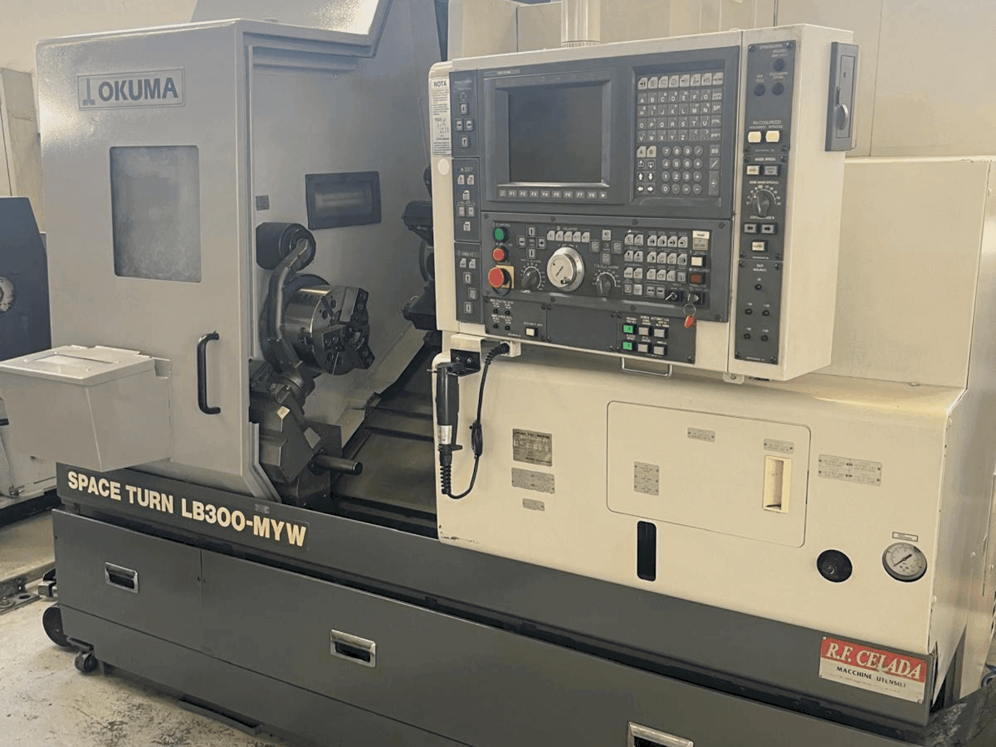 Mašīnas Okuma SPACE TURN LB 300 MYW pretskats