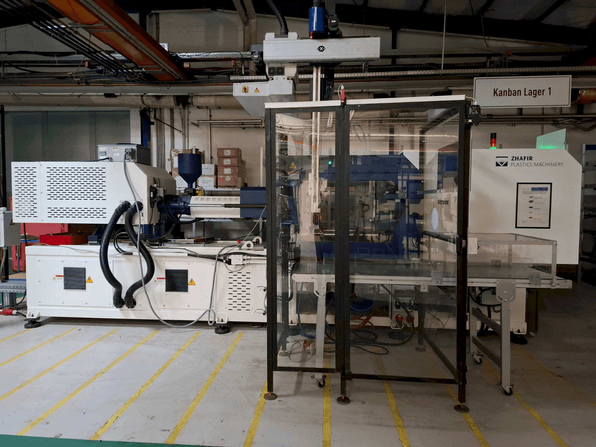 Mašīnas HAITIAN ZHAFIR ZERES ZE1900 sānskats