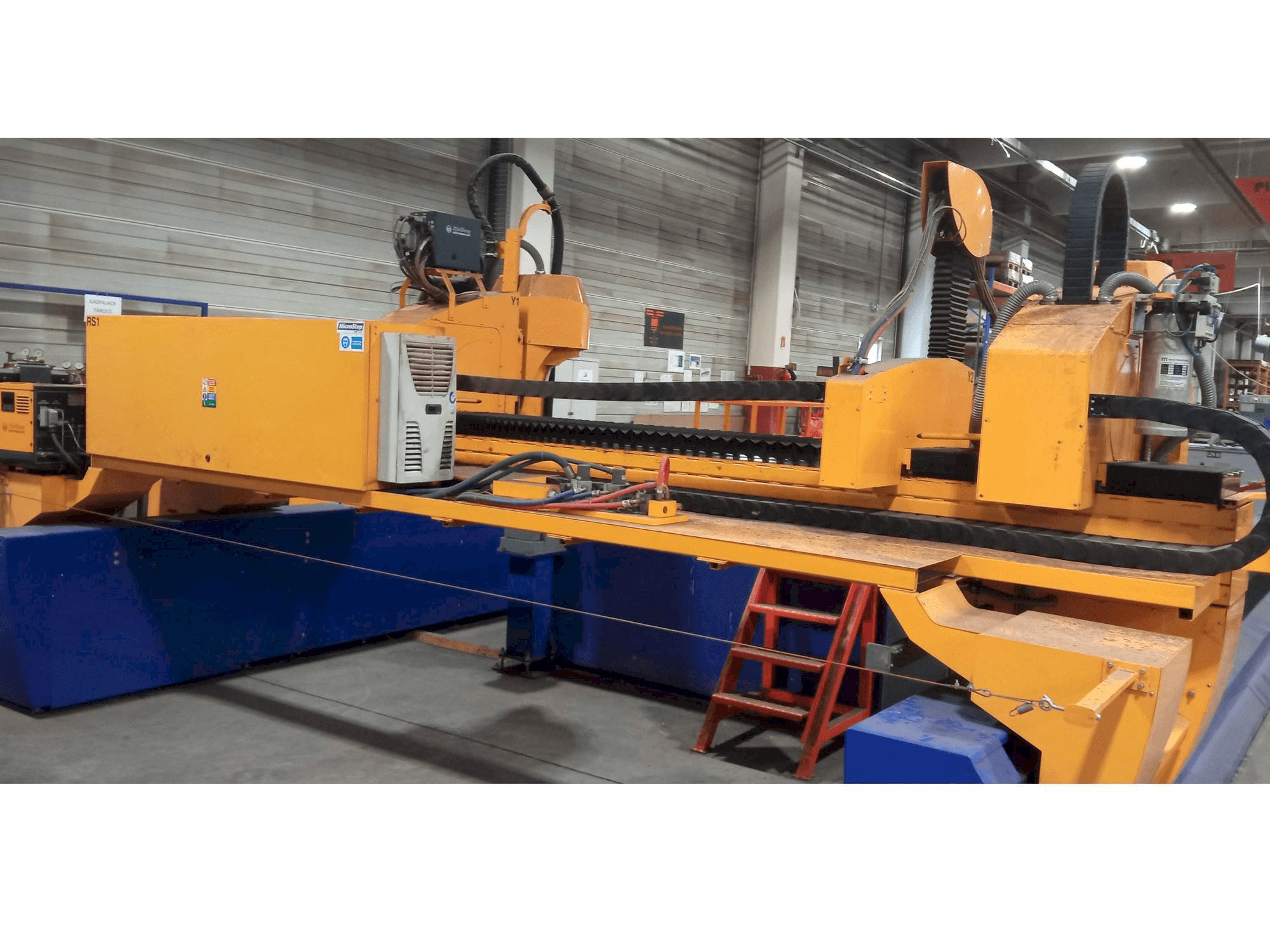 Mašīnas MicroStep MG 7501.20 pretskats