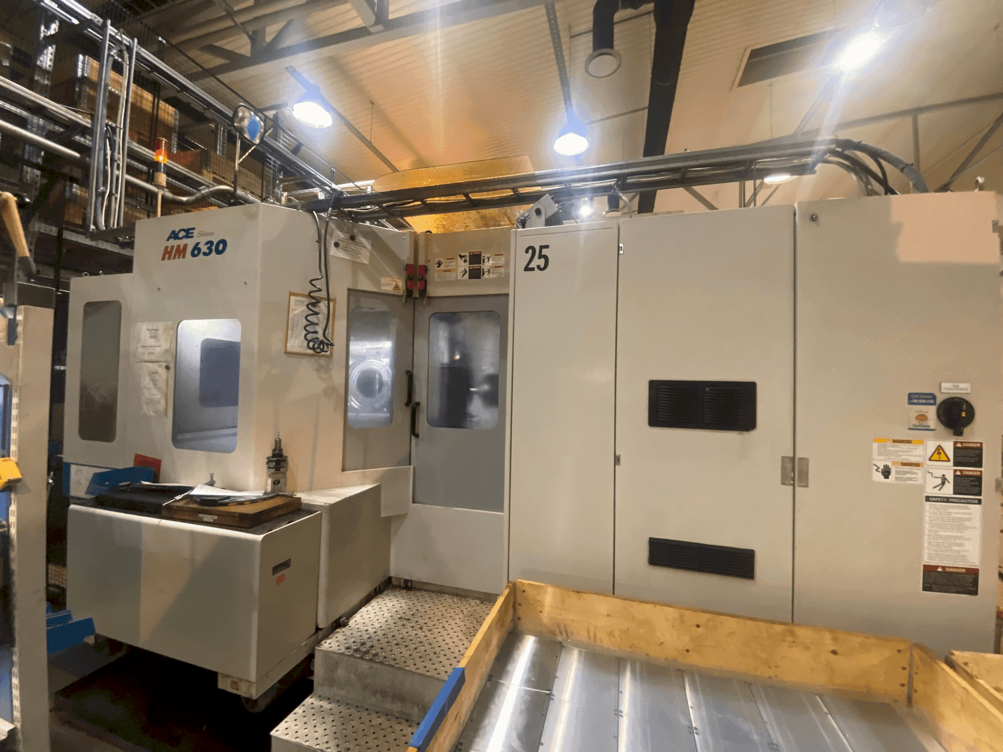 Mašīnas DOOSAN ACE-HM 630 pretskats